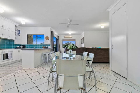 Rooftop Island Sunsets - Accommodation Tasmania 3