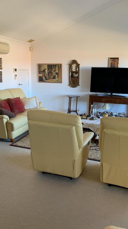 Room With A View - Accommodation Tasmania 2