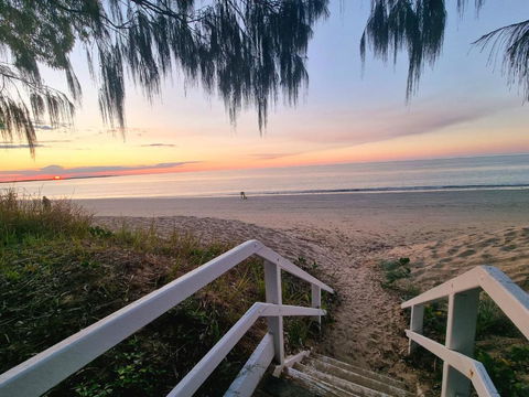 Rosalynda- Luxury Beachfront 3 BR Townhouse - Accommodation Tasmania 0