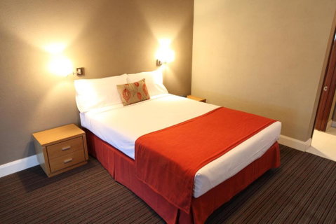 Rose & Crown Hotel - Accommodation Tasmania 2