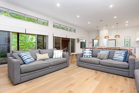 Russell Street Retreat - Accommodation Tasmania 1