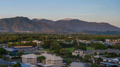 Rydges Esplanade Resort Cairns - Accommodation Tasmania 1
