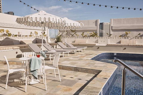 Rydges Melbourne - Accommodation Tasmania 1