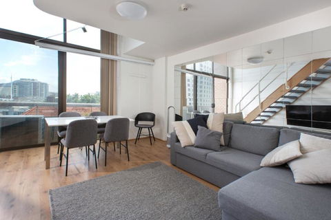 S203S - The Loft By Darling Harbour - Accommodation Tasmania 0