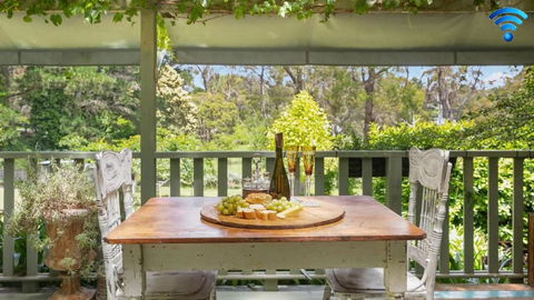Saint Eloi Le Studio - Accommodation Tasmania 0