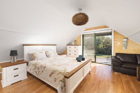 Salt Wood Cabin Style Retreat - Accommodation Tasmania 2
