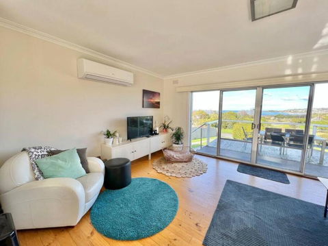 Saltwater Haven - Pets Welcome. Wifi. Amazing View - Accommodation Tasmania 2