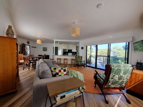 Salty Dog - Accommodation Tasmania 0