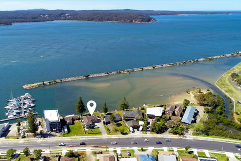 Salty Life - Accommodation Tasmania 3