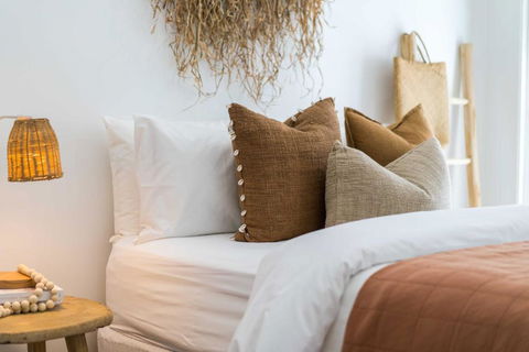 Salty Palms By The Sea - ONE - Accommodation Tasmania 1