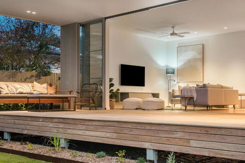 Sanctuary On Browning - Accommodation Tasmania 2