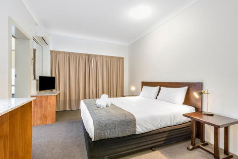 Rockhampton Riverside Central Hotel Official - Accommodation Tasmania 2