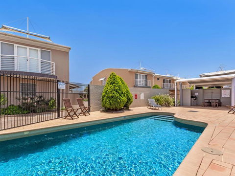 Sandcastles 7 8 Ala Moana Way - Accommodation Tasmania 0