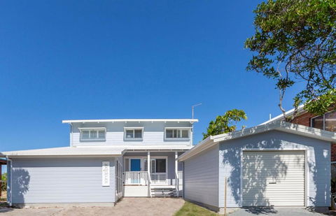 Sandpiper Beachfront House - Hastings Point - Accommodation Tasmania 1