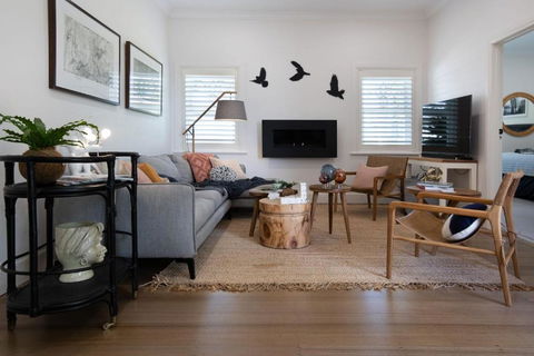 Sandringham - Accommodation Tasmania 2