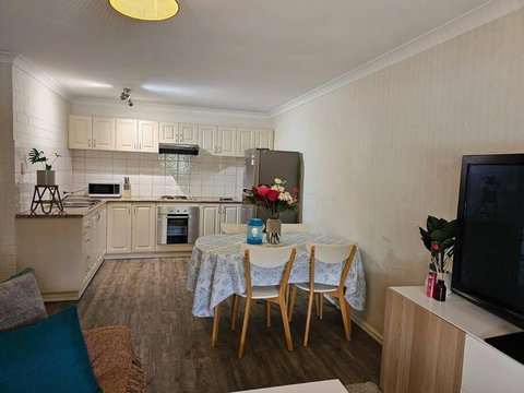 Sandringham Tranquil Retreat - Accommodation Tasmania 1