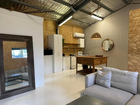 Solace In Salt Ash - Accommodation Tasmania 0