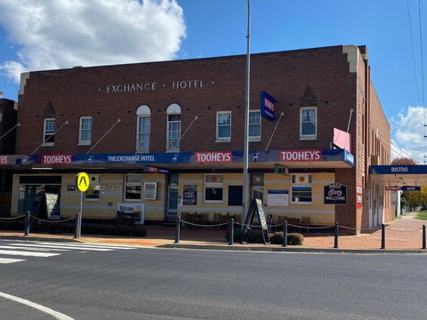 The Exchange Hotel Blayney - Accommodation Tasmania 0