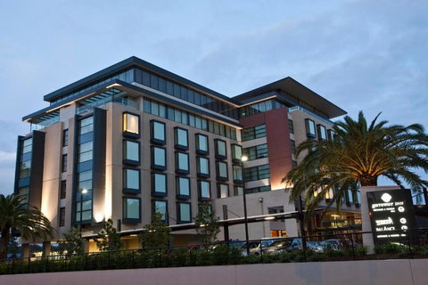 The Gateway Inn, Newcastle - Accommodation Tasmania 0