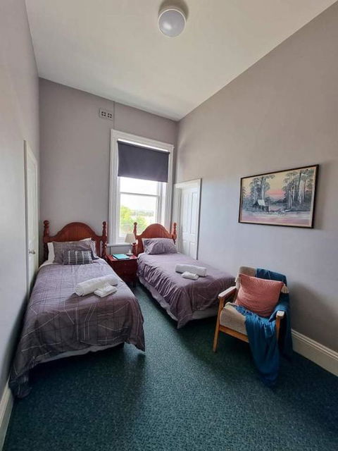 The Grand Hotel Millicent - Accommodation Tasmania 2