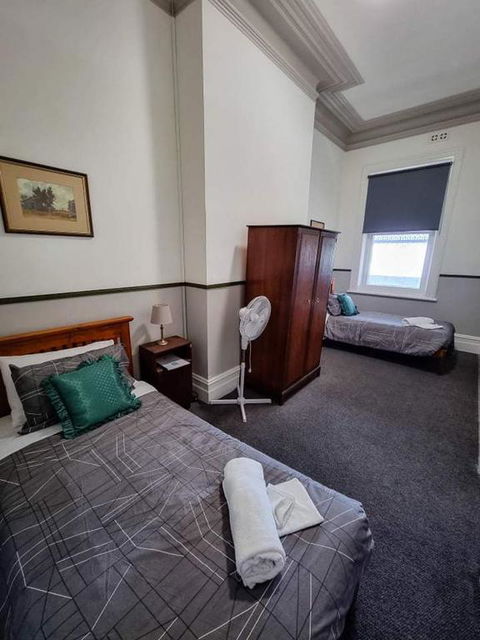The Grand Hotel Millicent - Accommodation Tasmania 1