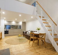 Beachside luxury loft apartment - Accommodation Tasmania