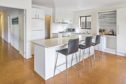 Beachside Vista - Accommodation Tasmania 3