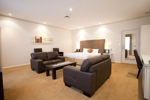 Beau Monde International - Accommodation Tasmania 1