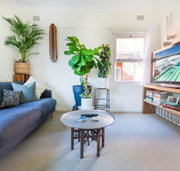 Beautiful Beach Home in Superb Location - Accommodation Tasmania