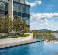 Beautiful Modern Lake View Apartment - Accommodation Tasmania