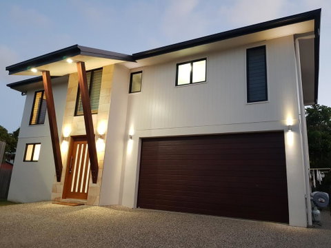 Beautiful Modern Luxury - Accommodation Tasmania 2