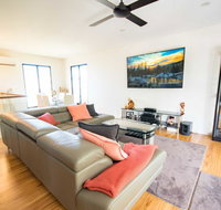 Beautiful Modern Luxury - Accommodation Tasmania