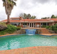 Beautiful Resort Retreat Villa in the Yarra Valley - Entertainer's delight - Accommodation Tasmania