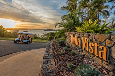 Bella Azure Two Bedroom Two Bathroom Spacious Ocean-view Apartment With Golf Buggy - Accommodation Tasmania 3