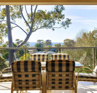 Bellima Beach House' 9 Jackson Close - huge duplex with air con and fabulous views - Accommodation Tasmania