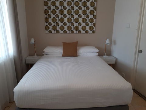 Belmont Palms Motel - Accommodation Tasmania 1