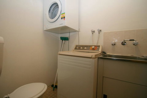 Benny's 3/25 Park Road - Accommodation Tasmania 1