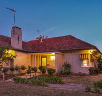Benson House  Benson Lodge - Accommodation Tasmania