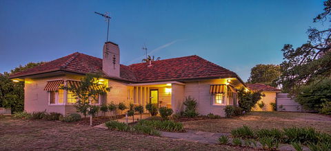 Benson House & Benson Lodge - Accommodation Tasmania 0