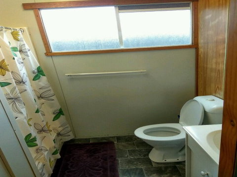 Bicheno Caravan Park & Take Away Foods - Accommodation Tasmania 1
