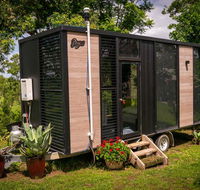 Big Tiny Paz Seven Hills Tiny House Tallarook - Accommodation Tasmania