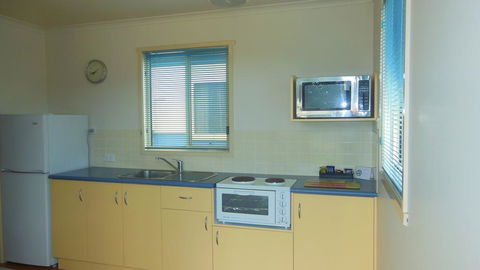BIG4 Waters Edge Holiday Park - Accommodation Tasmania 3