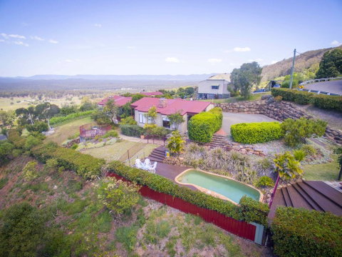 Bimbadeen Estate - Accommodation Tasmania 0