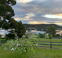Blossoms on the Bay - Nubeena - Accommodation Tasmania