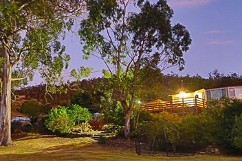The King Bed Suite At Mill Cottage with Accommodation Tasmania