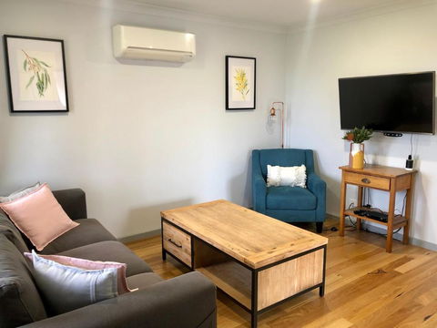 The Weekender - Accommodation Tasmania 0