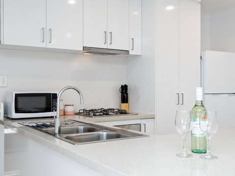 Three Bedroom, Two Bathroom Family Home - Accommodation Tasmania 3