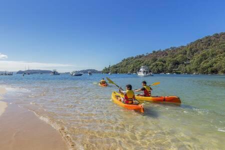 Waterfront Scotland Island Holiday Home - Family & Pet Friendly - 3 Bedrooms - Wifi - Netflix - Private Jetty - Accommodation Tasmania 2