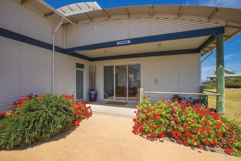 Wytonia Beachfront Accommodation - Accommodation Tasmania 1