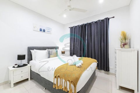 ZEN Central Bliss 2BR Holiday Retreat In The CBD - Accommodation Tasmania 2